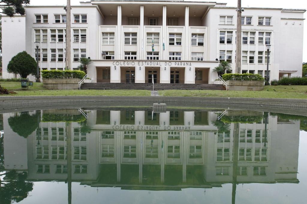Colégio Estadual do Paraná amanheceu sem aulas nesta quarta | Jhonatan Campos/Gazeta do Povo