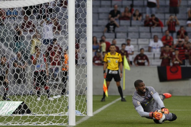 | Antonio More Gazeta do Povo