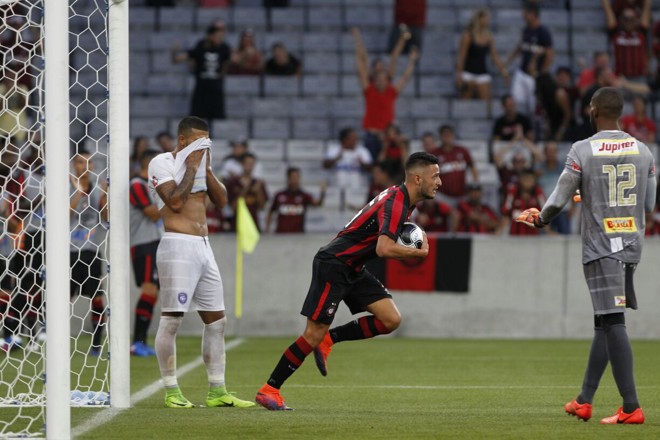 | Antonio More Gazeta do Povo