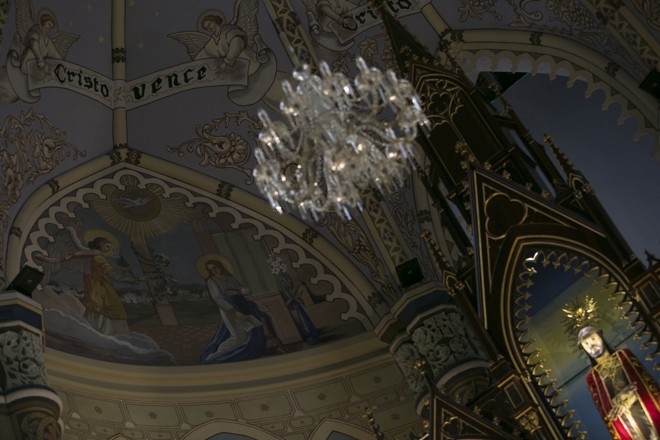 Igreja pegou fogo em 2007 e precisou ser restaurada | Marcelo Andrade/Gazeta do Povo