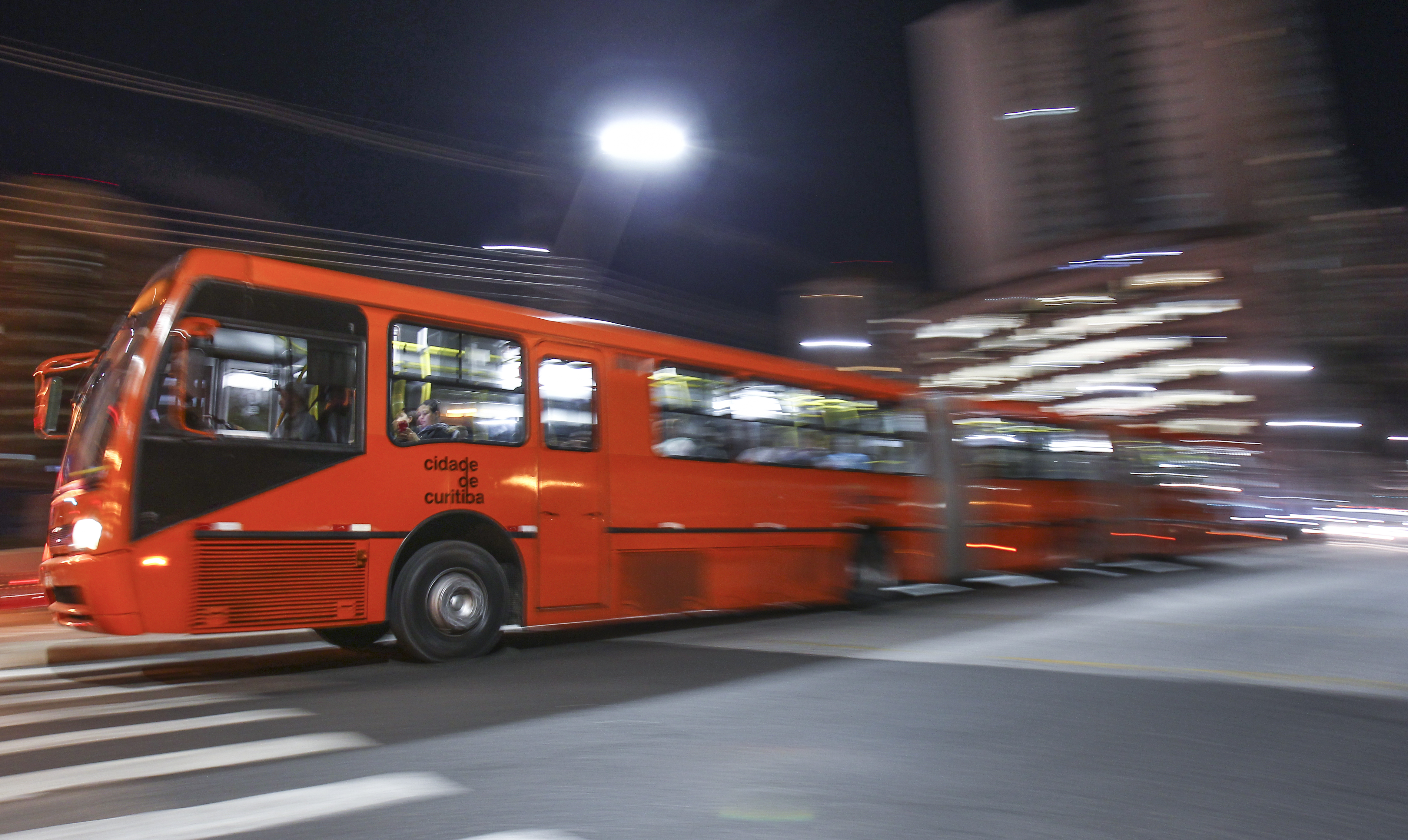 Cartão Transporte Estudante deve beneficiar neste ano 20 mil alunos dos ensinos fundamental, médio e superior em Curitiba | Daniel Castellano/Gazeta do Povo