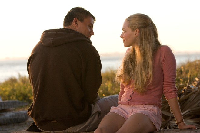 Channing Tatum e Amanda Seyfried são o infalível casal protagonista da trama de “Querido John” (2010). | Foto: Reprodução