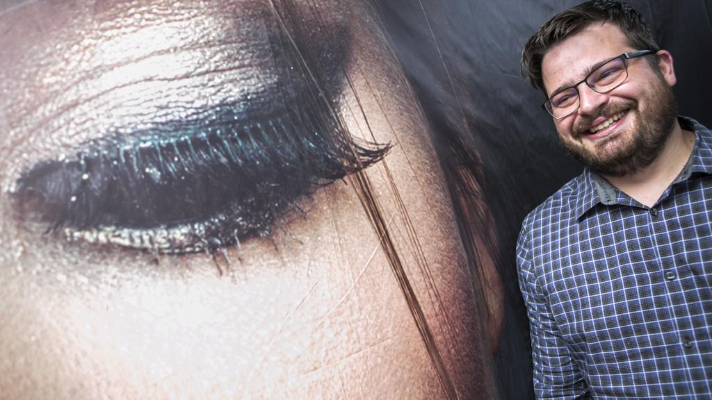 Empreender é o sonho da nova geração. Alexandre Kleis abriu mão de fazer carreira em uma grande empresa para abrir a Beauty Date, uma espécie de “Uber da beleza”. | Marcelo Andrade/Gazeta do Povo