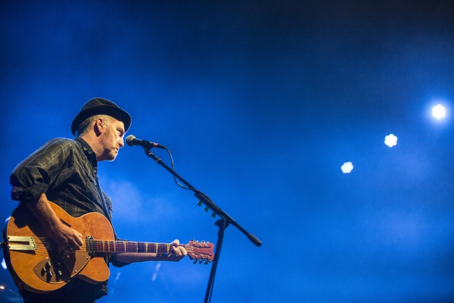 A banda tocou clássicos como “Blue Sky Mine”, “Beds Are Burning” e “The Dead Heart”. | Marcelo Andrade/Gazeta do Povo