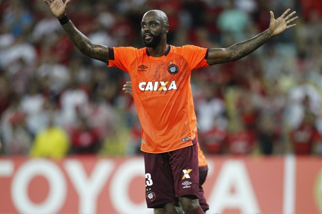 Grafite lamenta chance perdida. | Jonathan Campos/Gazeta do Povo