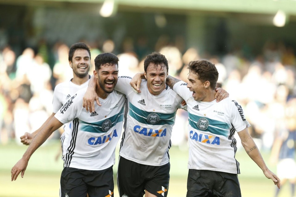 Coxa venceu com autoridade o Cianorte no Couto Pereira. | Hugo Harada/Gazeta do Povo