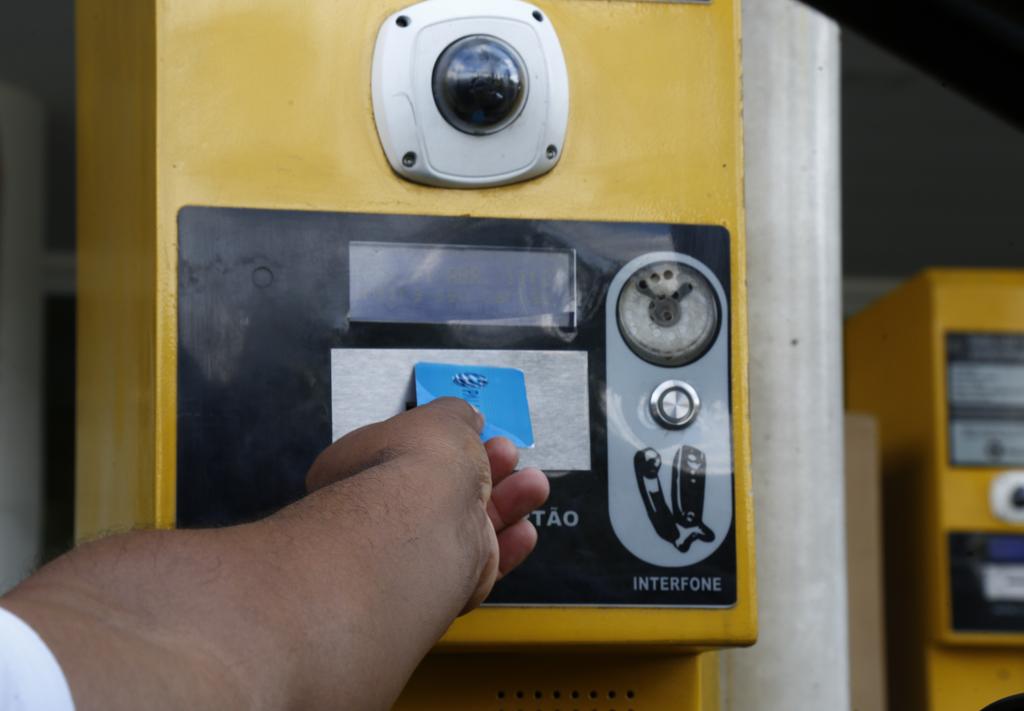 Caso projeto seja aprovado, estacionamentos não poderão cobrar multa por cartão extraviado. | Aniele Nascimento/Gazeta do Povo
