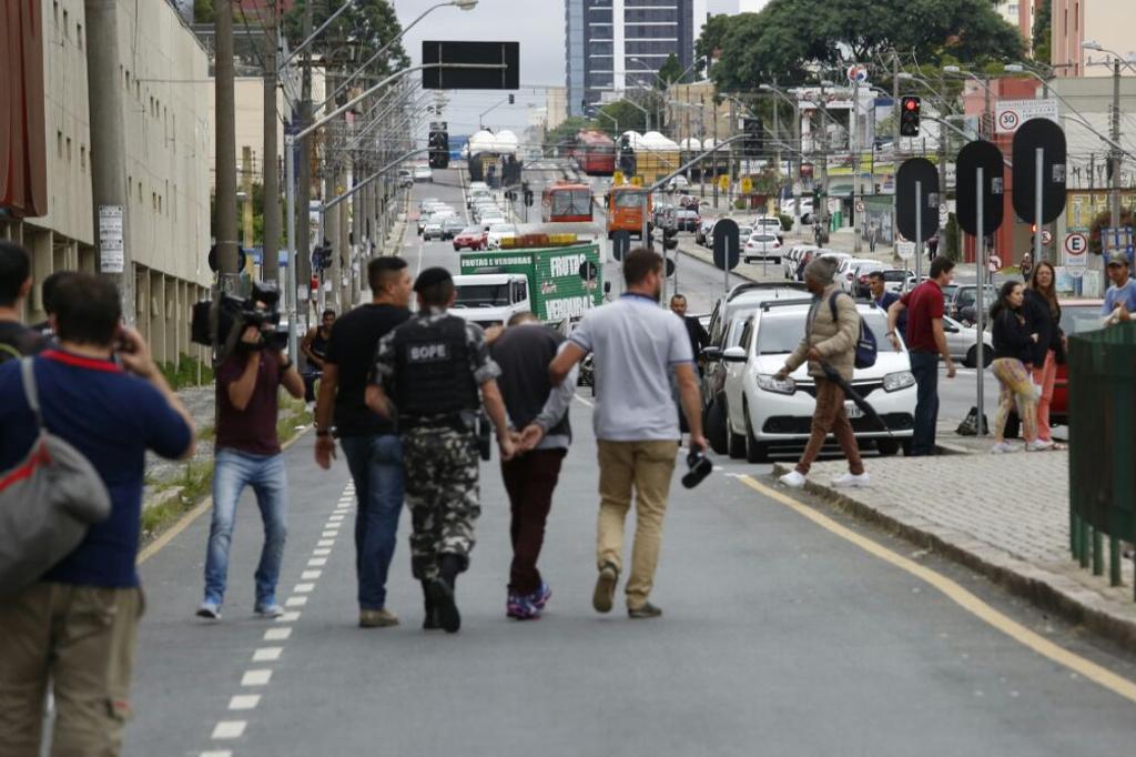 Duas pessoas foram detidas após roubo em hipermercado do Boa Vista | Átila Alberti