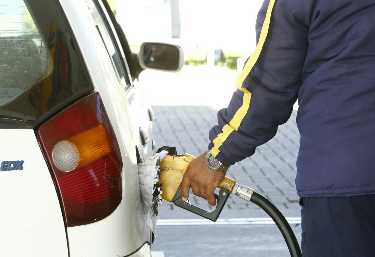 Previsão é de que 70% dos frentistas de Curitiba parem nesta sexta-feira. | Aniele Nascimento/Gazeta do Povo