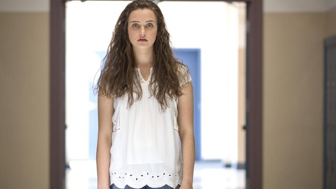 Hannah Baker: suicídio gráfico é quase um tutorial para os adolescentes | Beth Dubber/Netflix/Divulgação
