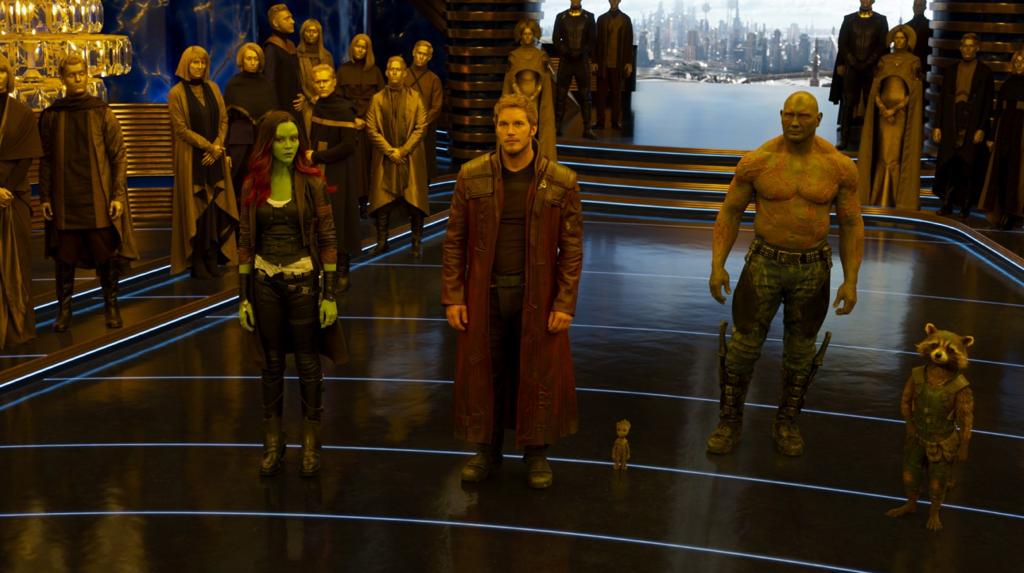 Gamora (Zoe Saldaña), Peter Quill (Chris Pratt), Baby Groot , Drax (Dave Bautista) e o guaxinim falante Rocket . | Divulgação/Marvel Studios 2017