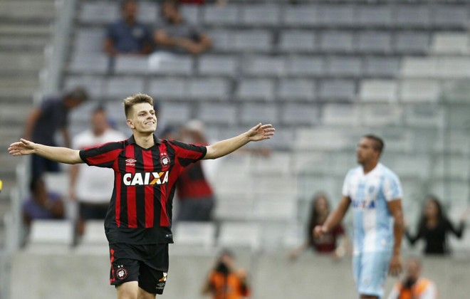 João Pedro marcou o segundo gol do Furacão na Baixada. | Jonathan Campos/Gazeta do Povo