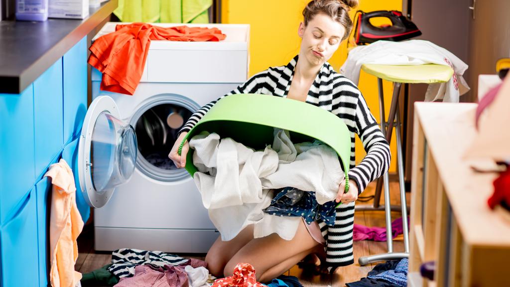 Em 1994, somente 42% das pessoas entre 17 e 34 anos concordavam que a melhor família era aquela em que o homem era o principal provedor e a mulher tomava conta da casa, mas em 2014, 58% preferiam esse arranjo | Bigstock/Gazeta do Povo