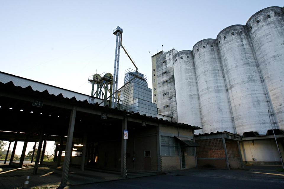Localizada na BR 376, Km 510, está em uma posição estratégica, na rota de escoamento entre a produção de grãos e o Porto de Paranaguá. | Josue Teixeira/Gazeta do Povo