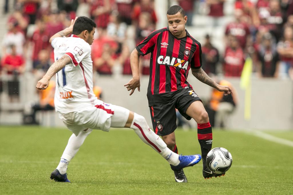 Jogo entre Atlético e Paraná, no último domingo (2), pode ser cancelado. | Marcelo Andrade/Gazeta do Povo