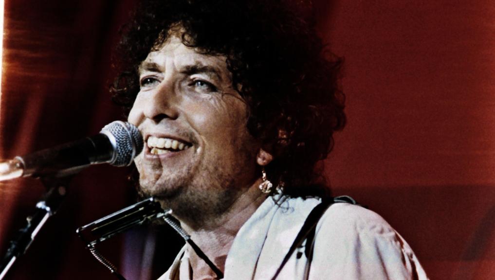 Bob Dylan em show na Filadélfia em 1985. | Micelotta Frank/AFP