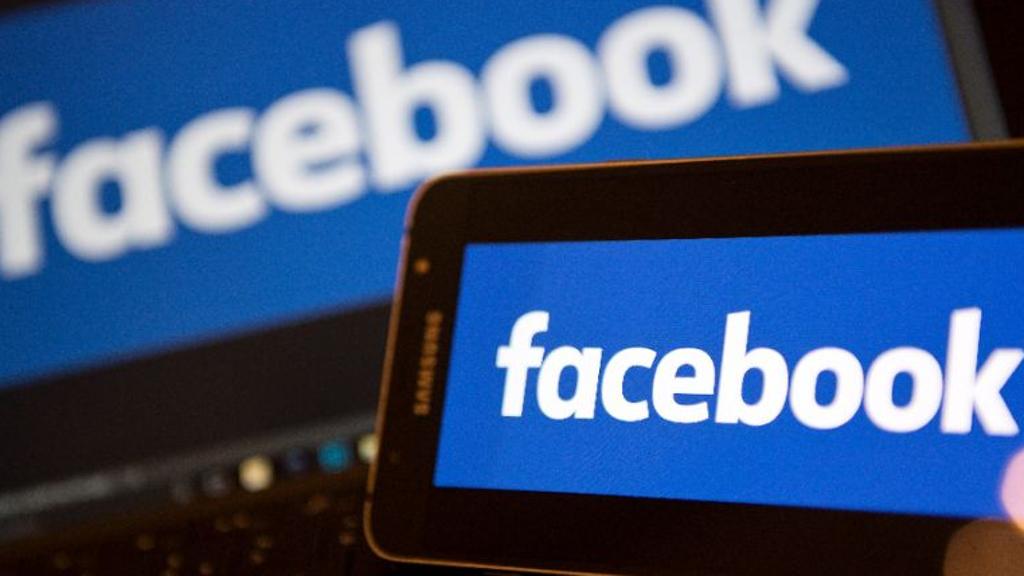 Estupro foi transmitido ao vivo em grupo fechado para 60 mil pessoas, mas foi denunciado para a polícia, que capturou os criminosos na mesma noite | Justin Tallis/AFP