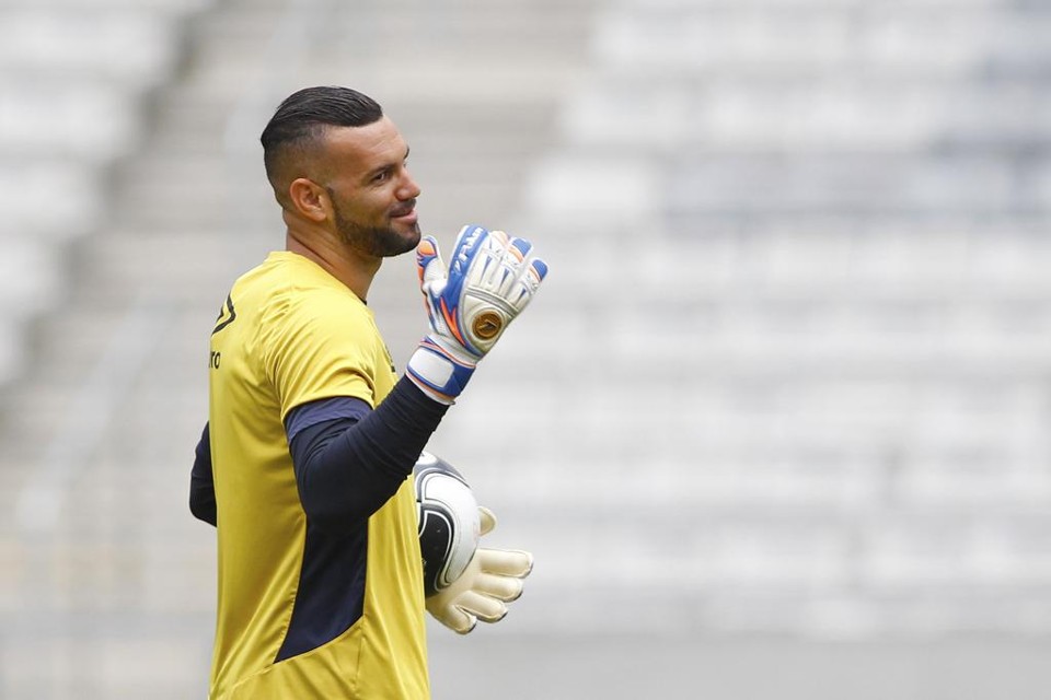 Reviravolta: Weverton estava suspenso e fora da final | Antônio More/Gazeta do Povo