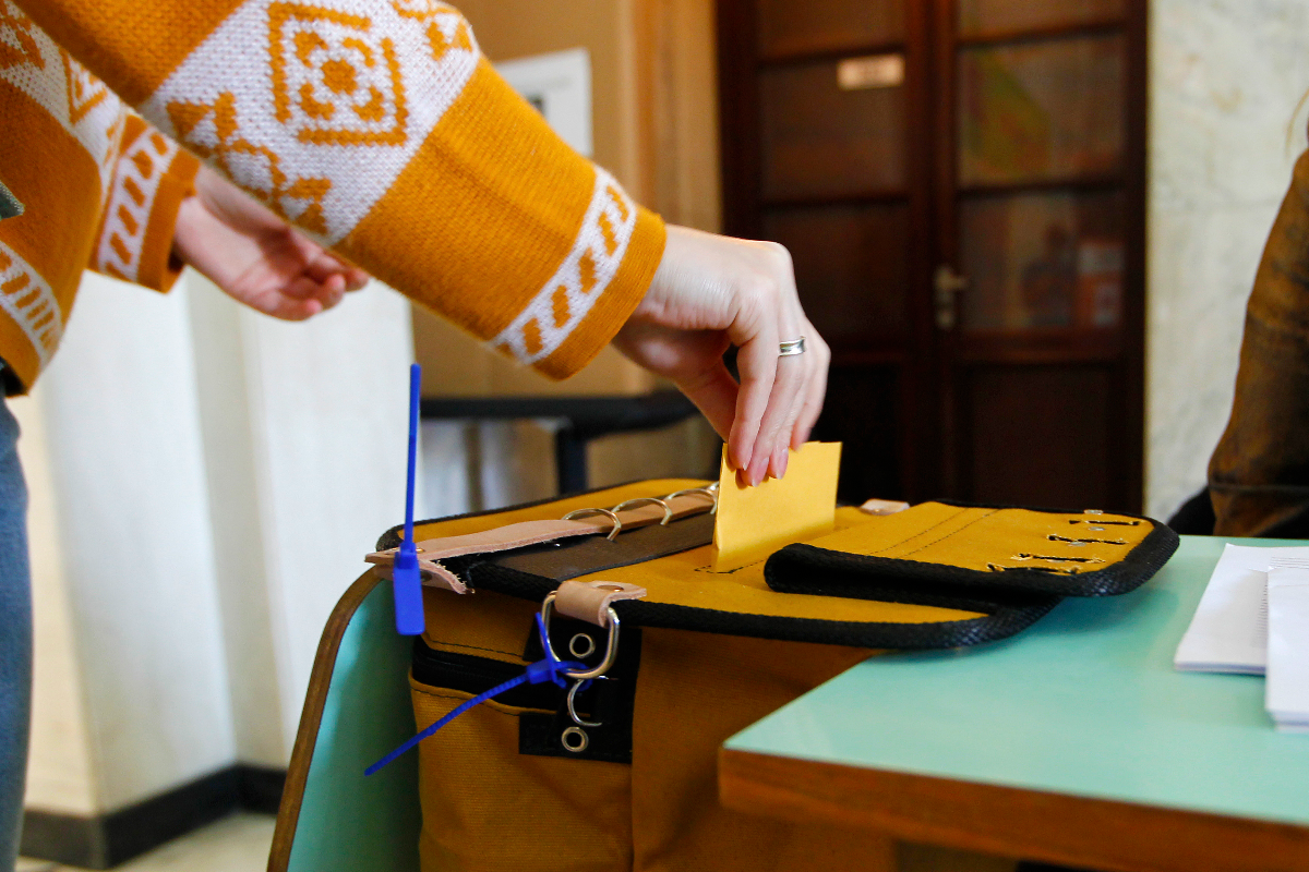 Eleições no Brasil: existe democracia com partidos tão corrompidos? | Antônio More/Gazeta do Povo