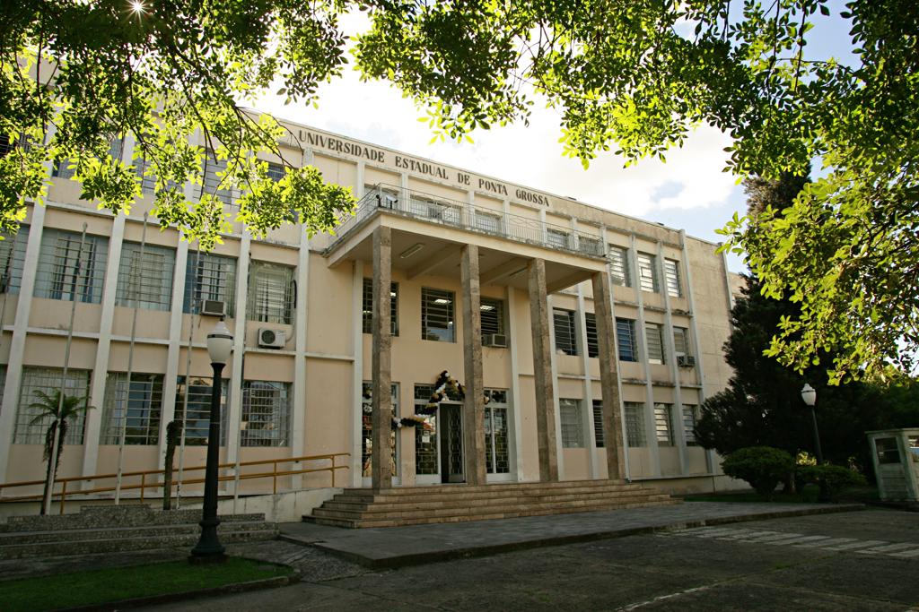 Mais de 700 vagas para cursos de graduação estão disponíveis aos vestibulandos da UEPG. | Josue Teixeira/Josue Teixeira