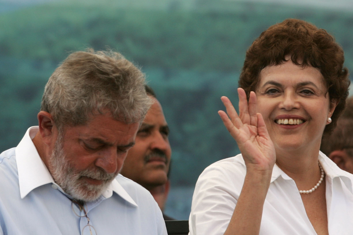 Lula e Dilma na época em que o PAC ainda convencia como propaganda: menos de 30% das obras foram concluídas | SERGIO NEVES - AESERGIO NEVES - AE