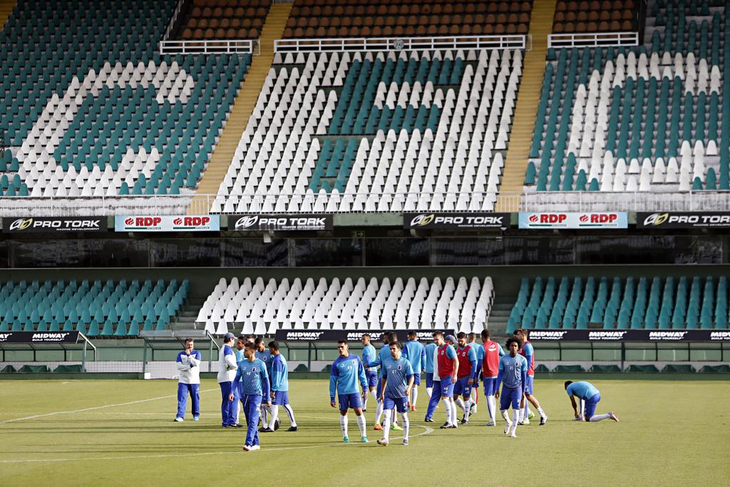 Treino do time do Paraná no Couto Pereira, na véspera do duelo com o Atlético-MG, pelas oitavas de final da Copa do Brasil. | Albari Rosa/gazeta do povo