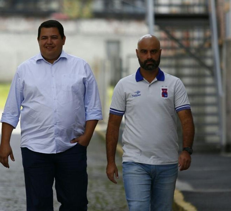 Presidente Leonardo Oliveira e o técnico Cristan de Souza. | Jonathan Campos/Gazeta do Povo