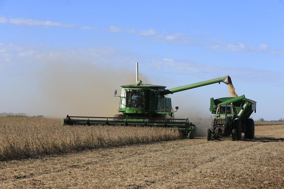 Aquisição de máquinas e implementos agrícolas foi o segmento com incremento mais significativo na atual safra. | Albari Rosa/Gazeta do Povo