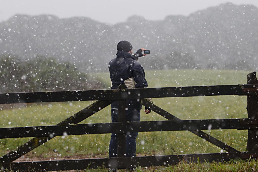 Neve na região metropolitana de Curitiba, em julho de 2013. | Albari Rosa/Gazeta do Povo