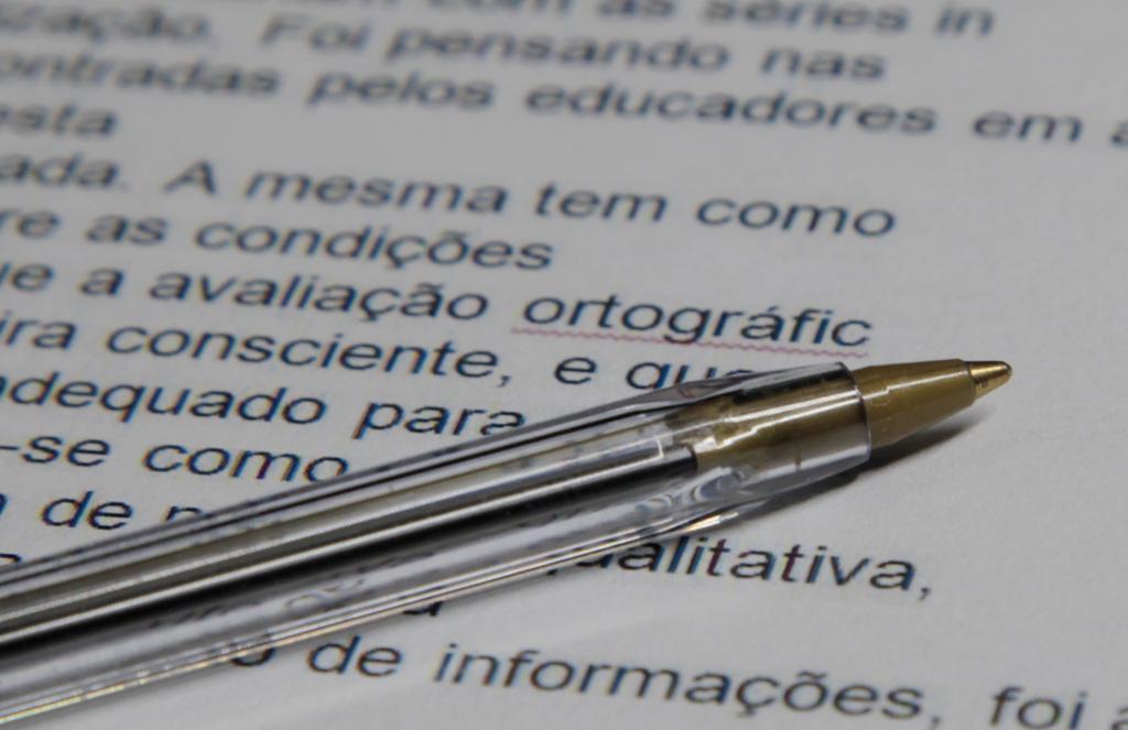 Erros de português podem boicotar sua carreira, mesmo em tempos de redes sociais e comunicação mais informal. | Maicon J. Gomes/Gazeta do Povo
