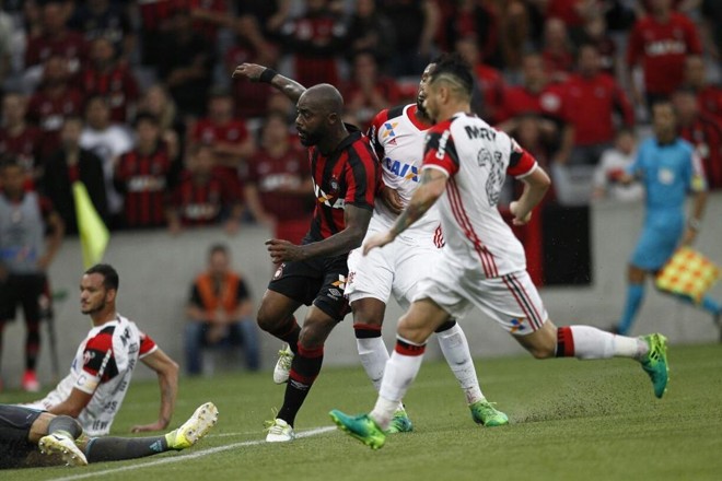  | Jonathan Campos Gazeta do Povo