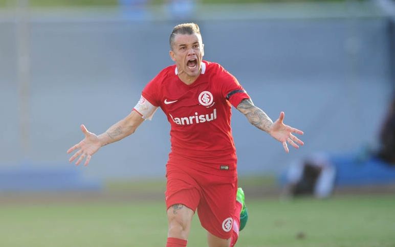 D’Alessandro em ação contra o Londrina, no estádio do Café. | /Foto Inter