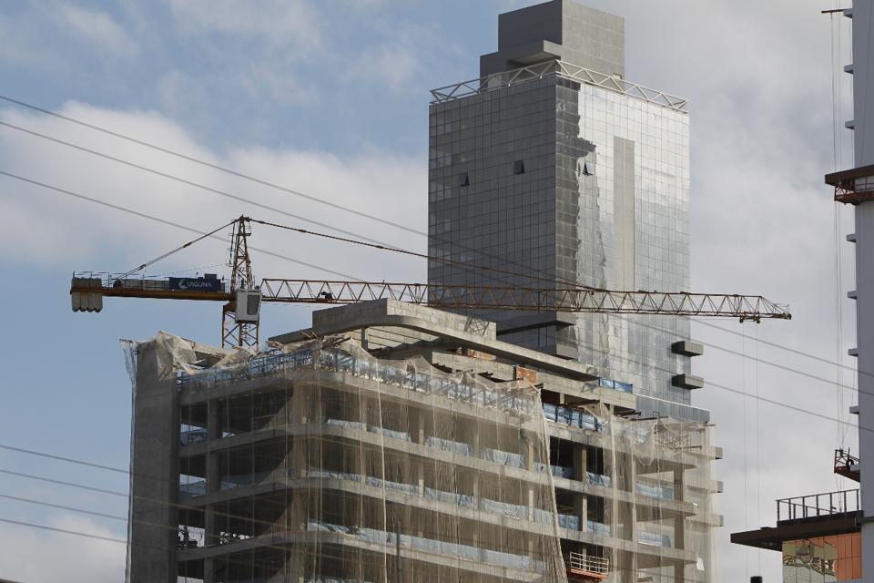 Construtoras cortam número de lançamentos em todo o país. | Antônio More/ArquivoGazeta do Povo