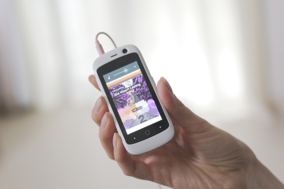 Jelly: celular 4G minúsculo | JellyDivulgação