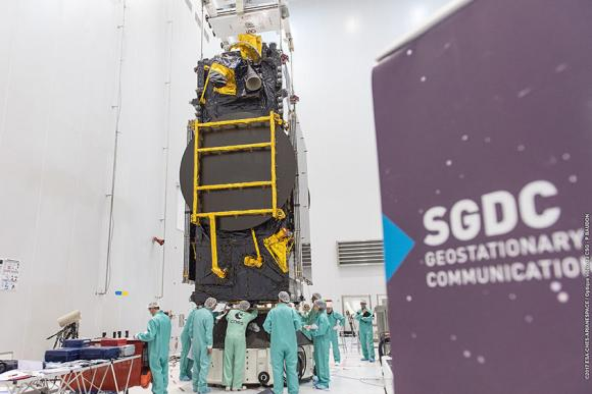 Primeiro satélite brasileiro será lançado nesta quinta-feira (7) | Divulgação/Arianespace