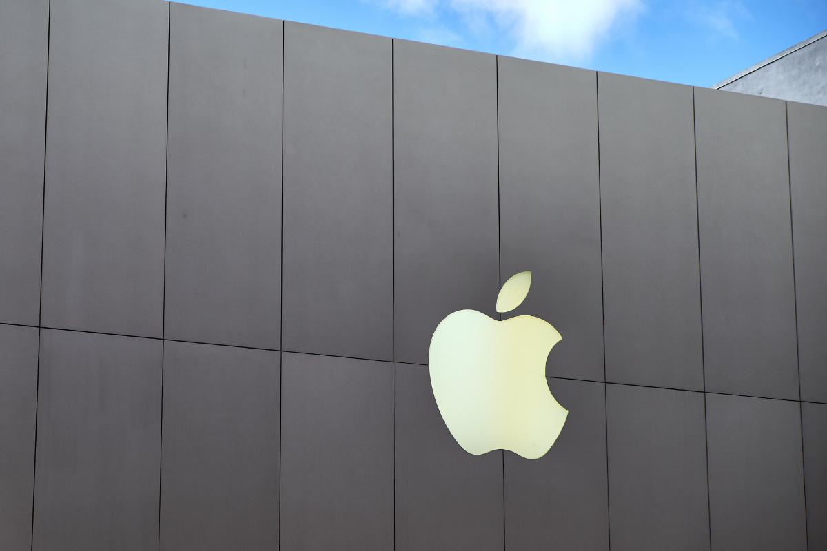 Fachada de uma Apple Store em São Francisco, EUA | Kārlis DambrānsFlickr