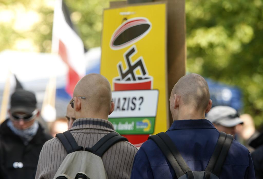 Imagem ilustrativa - Alemães neonazistas são fotografados em Dortmund. | Ina Fassbender/Arquivo