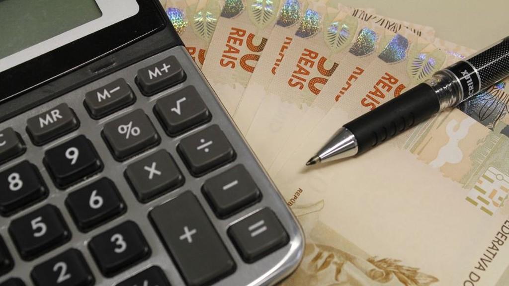 Negociação pode ir do diálogo à Justiça para preservar direitos do credor e do devedor. | Fotos públicas/