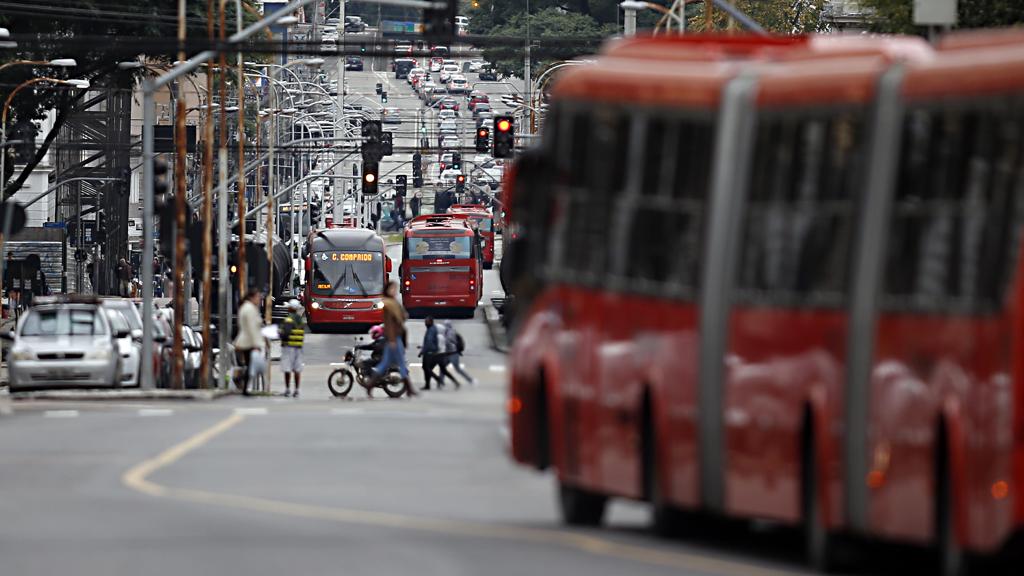 Ônibus devem circular normalmente durante a greve geral | Albari Rosa/Gazeta do Povo