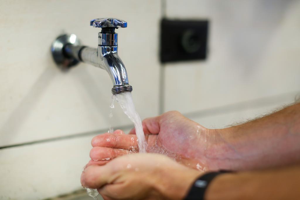 Sanepar mudou valor mínimo da taxa de consumo de água | Brunno Covello/Gazeta do Povo