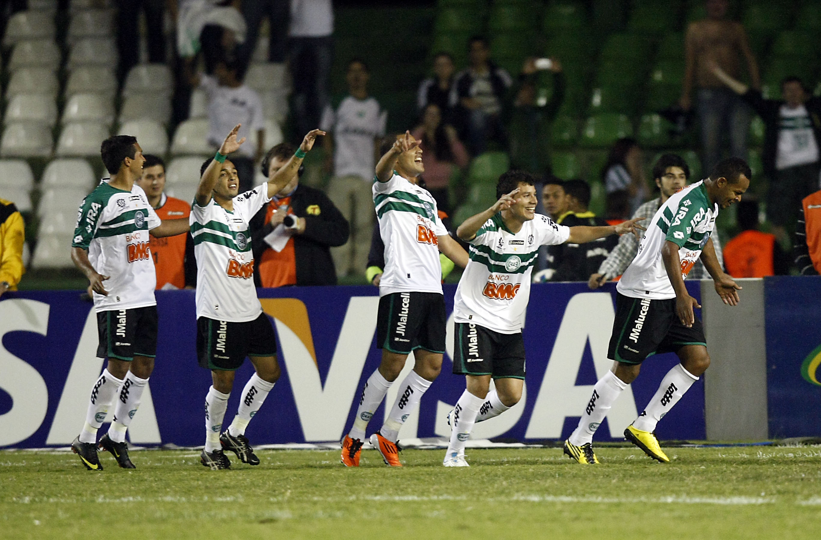 Em 2011, o Coxa meteu 6 a 0 no Palmeiras no Couto. | Arquivo/Gazeta do Povo