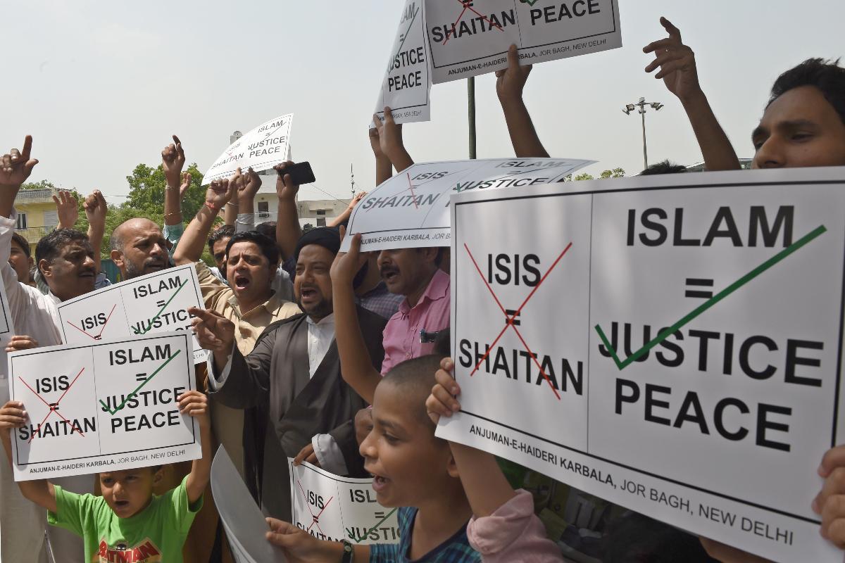Indianos xiitas protestam contra o Estado Islâmico em Nova Déli | PRAKASH SINGH/AFP