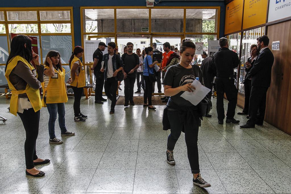 Entidades procuram profissionais de várias as áreas e níveis de formação. | Jonathan Campos
Gazeta do Povo