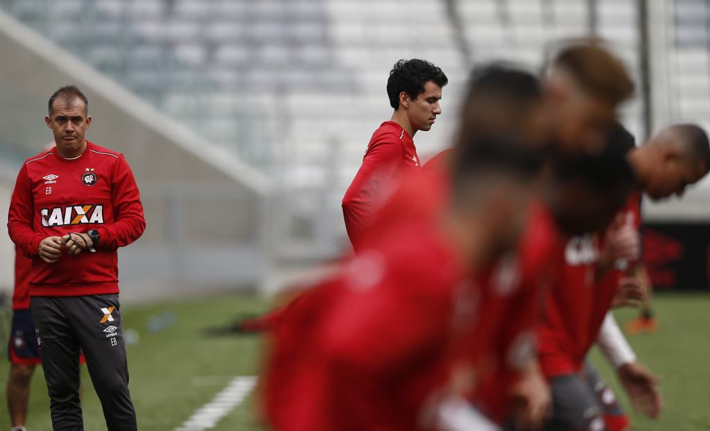 Eduardo Baptista pode usar time reserva no Recife. | Jonathan Campos/Gazeta do Povo