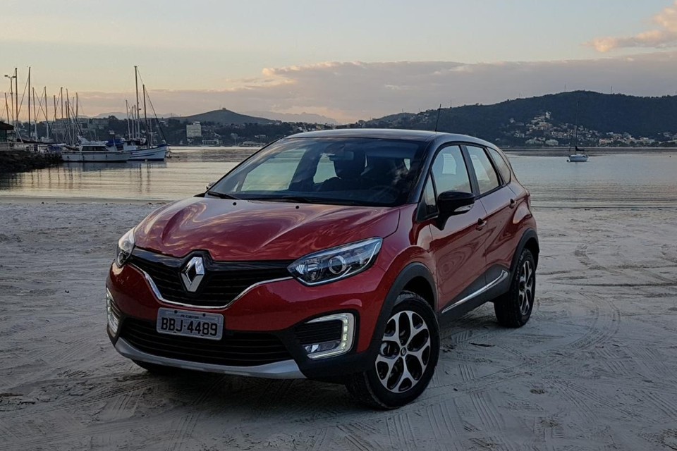 O Captur CVT responderá poder 60% das vendas do modelo, segundo a Renault. | Renyere Trovão/ Gazeta do Povo
