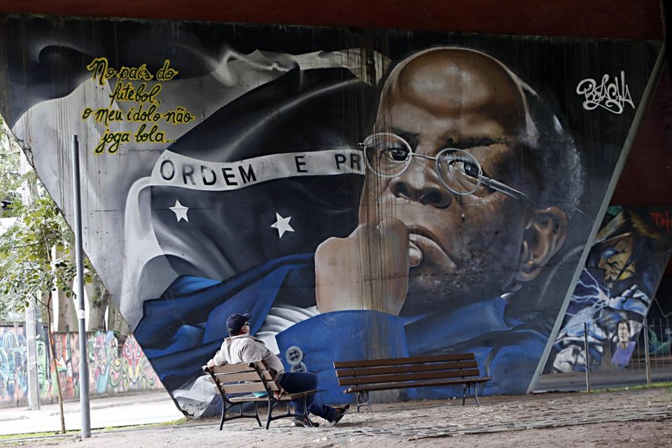 Joaquim Barbosa presidente? Ex-ministro é favorito do brasileiro em eleição indireta | Albari Rosa/gazeta do povo