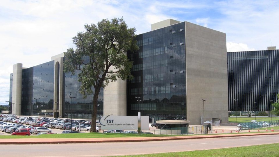 Como a reforma pretende acabar com a indústria de ações trabalhistas Em 2016, foram propostas 3,95 milhões ações na Justiça do Trabalho. | Luis Dantas
/WikiCommons
