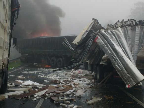 Acidente na BR-277 nesta terça. | Divulgação/