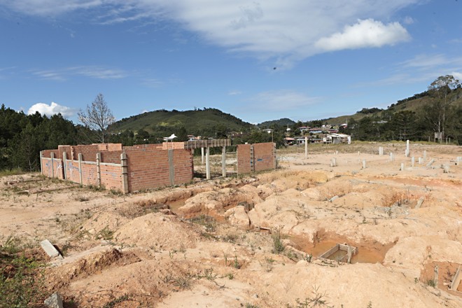 Em duas escolas estaduais problemas eram semelhantes aos da Quadro Negro (foto acima). | Albari Rosa/Gazeta do Povo