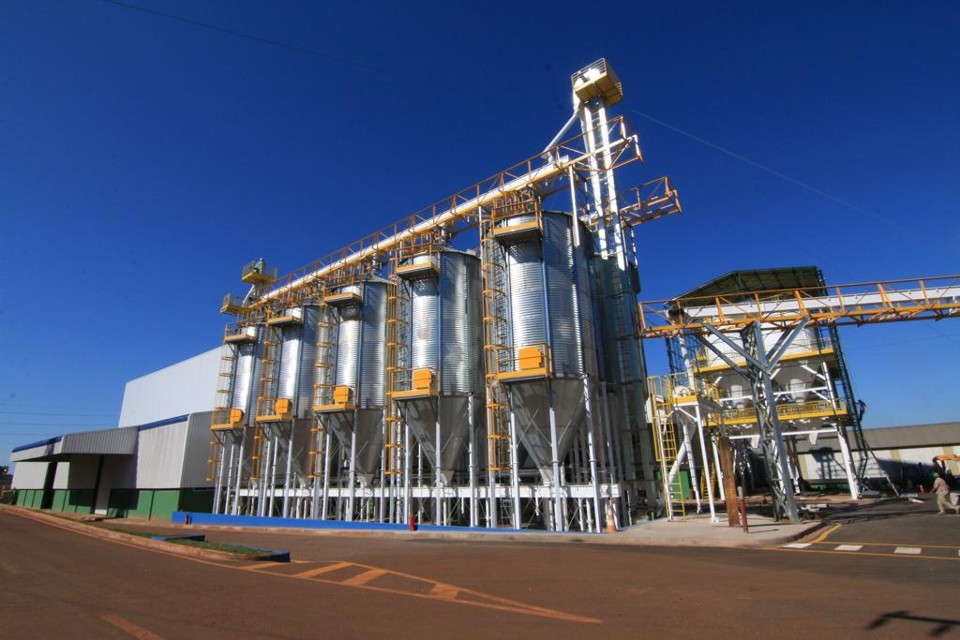 A fábrica de ração terá capacidade para produzir 10 toneladas diariamente. Já a indústria de biomassa se caracteriza pela sustentabilidade. | /